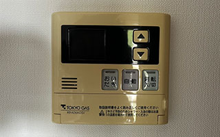 台所リモコン施工前