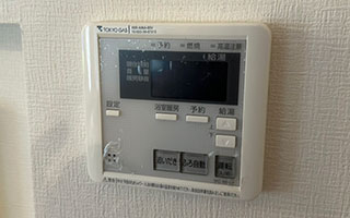台所リモコン施工前