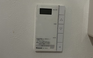 台所リモコン施工前