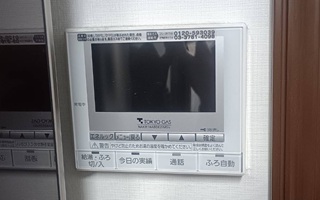 台所リモコン施工前
