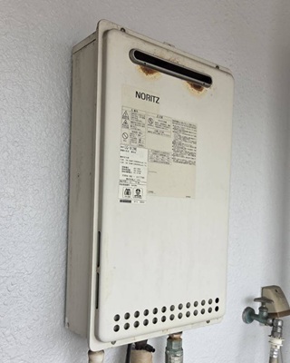 給湯器本体施工前
