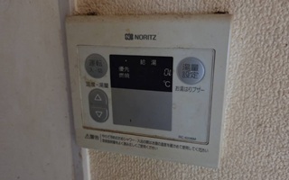 台所リモコン施工前